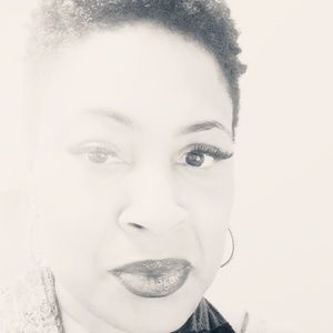 Meet your Posher, Alicia